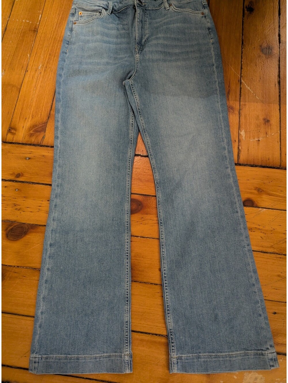 NWOT MARK AND SPENCER COLLECTION LIGHT WASH FLARE WIDE LEG JEANS | UK 18 US 14